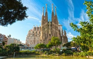 Black Friday Pre-Christmas Trip to Barcelona